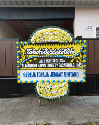 Papan Bunga Duka di Duriangkang